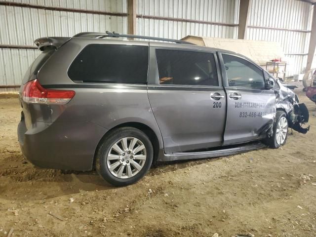 2014 Toyota Sienna XLE