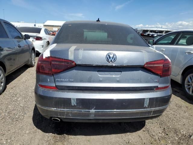 2018 Volkswagen Passat SE