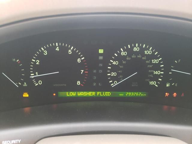 2000 Lexus LS 400