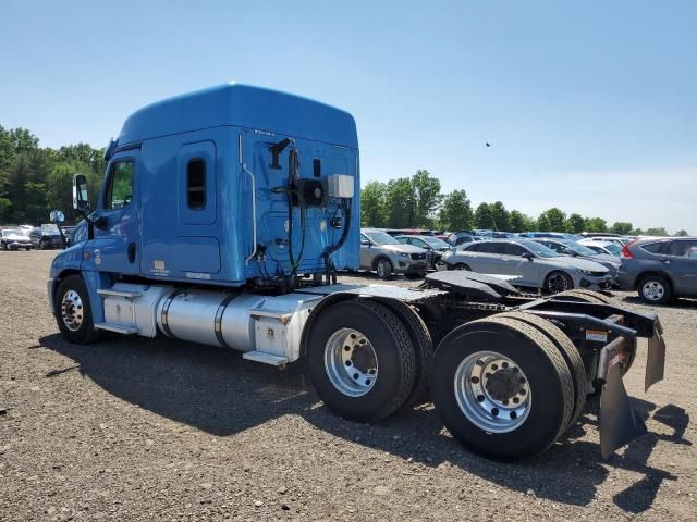 2017 Freightliner Cascadia 125