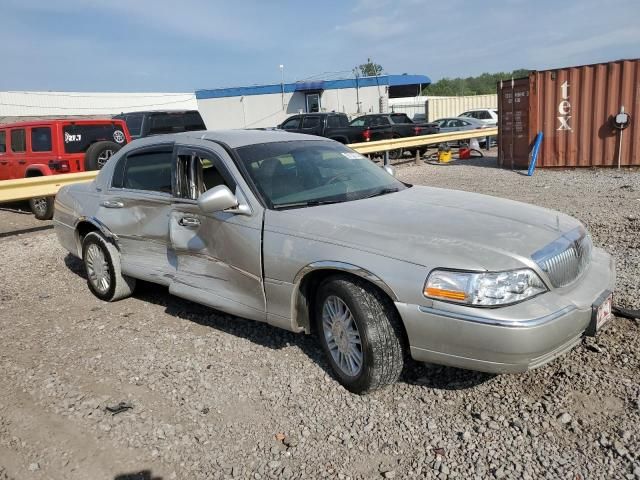 2008 Lincoln Town Car Signature Limited