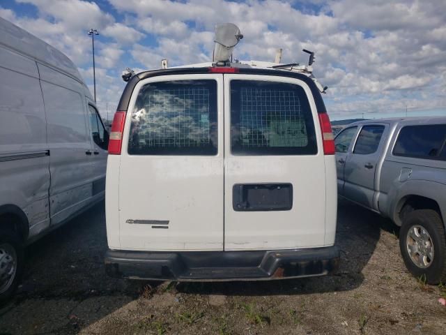 2013 Chevrolet Express G2500