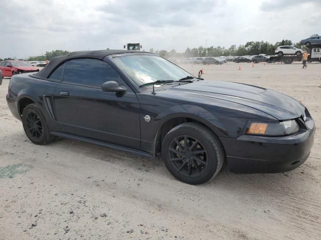 2004 Ford Mustang