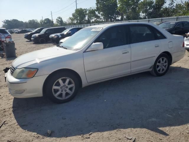 2004 Toyota Avalon XL