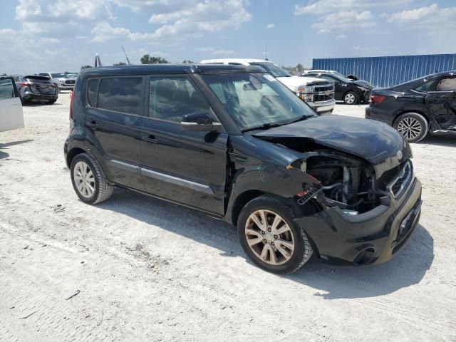 2013 KIA Soul +