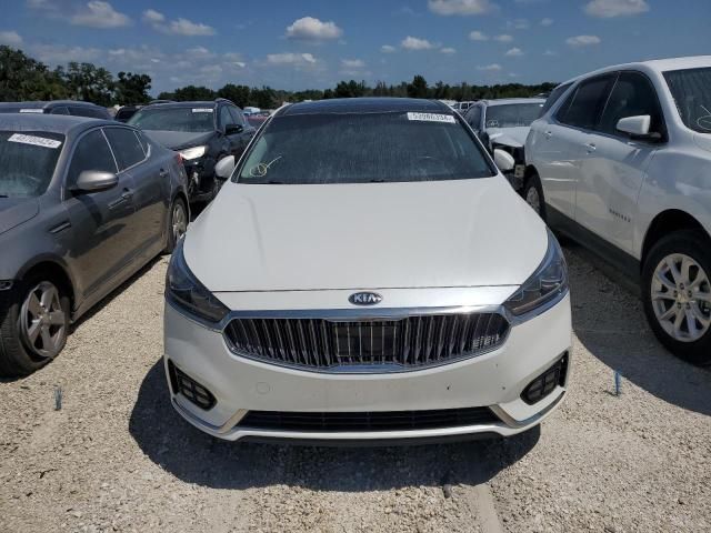 2017 KIA Cadenza Premium