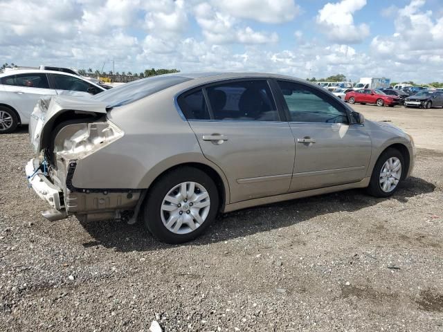 2011 Nissan Altima Base