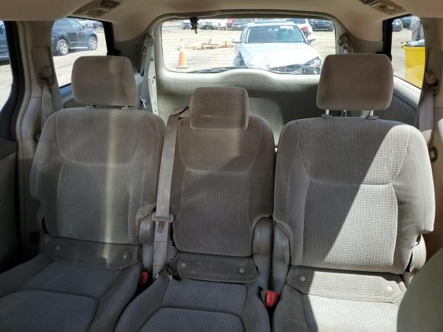 2006 Toyota Sienna CE