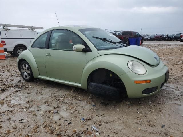 2006 Volkswagen New Beetle 2.5L Option Package 1