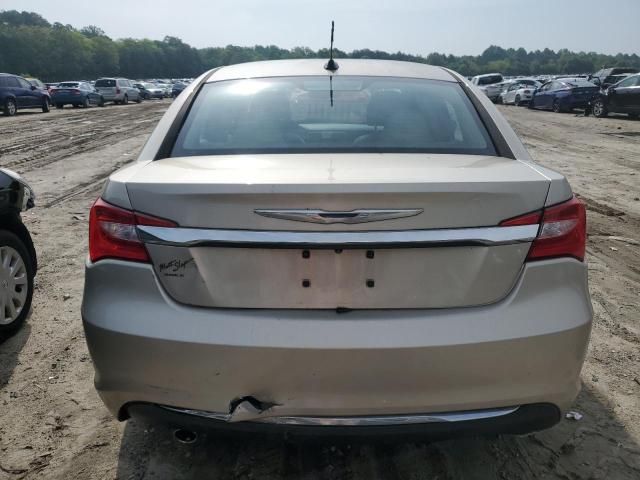 2013 Chrysler 200 Limited