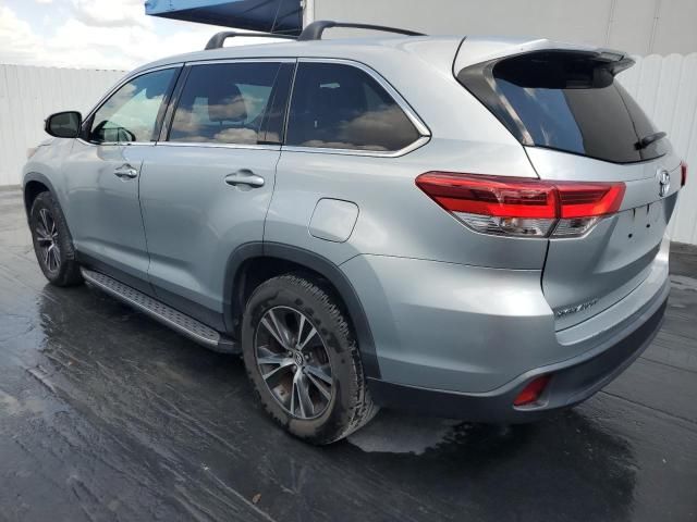 2019 Toyota Highlander LE