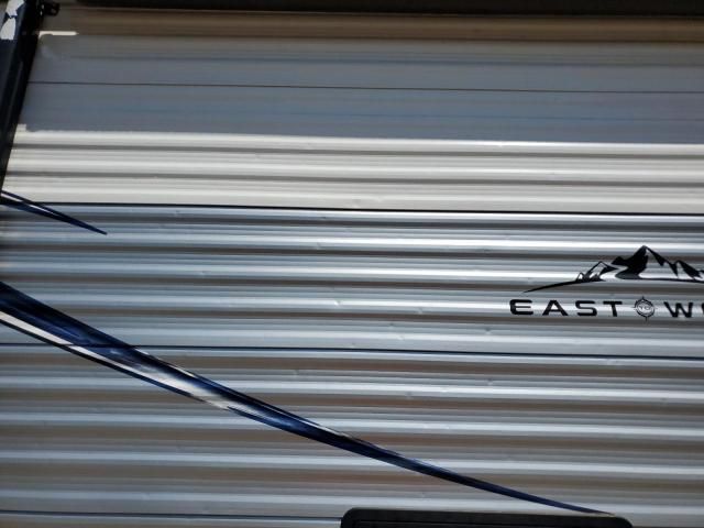 2019 East Manufacturing Trailer