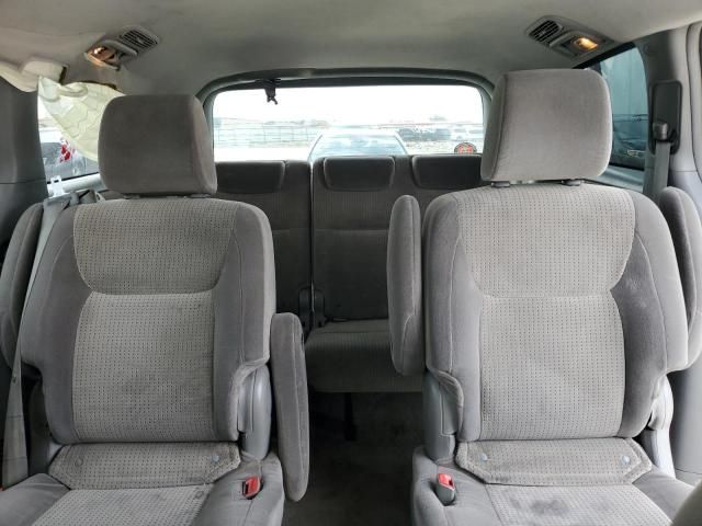 2010 Toyota Sienna CE