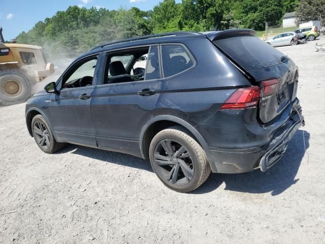 2023 Volkswagen Tiguan SE R-LINE Black