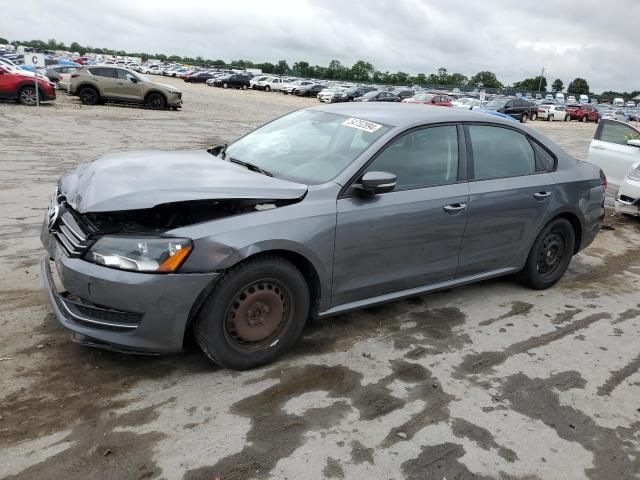 2013 Volkswagen Passat S