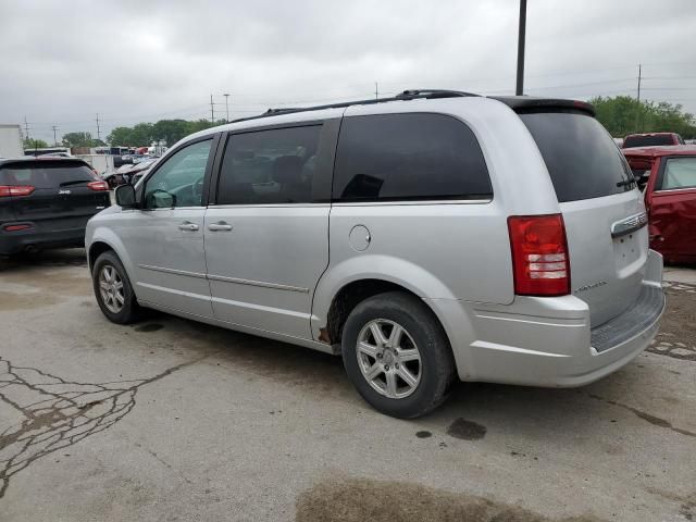 2010 Chrysler Town & Country Touring