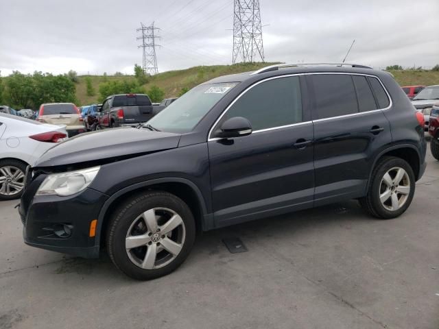 2010 Volkswagen Tiguan SE