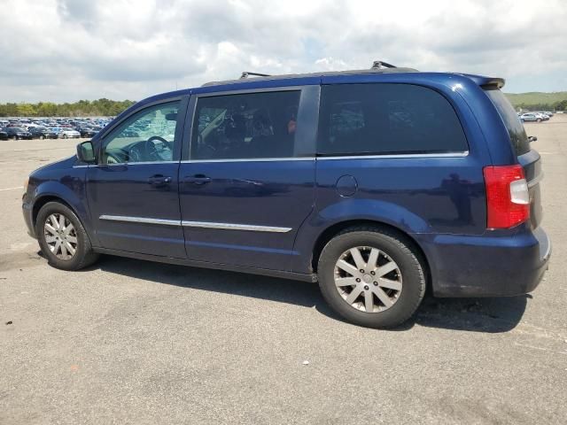 2013 Chrysler Town & Country Touring