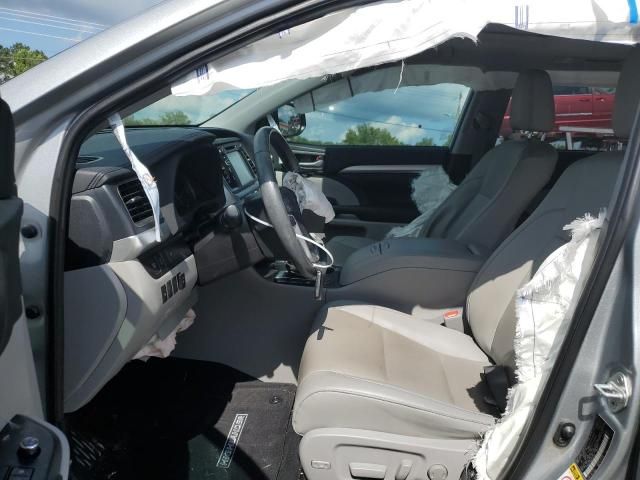 2019 Toyota Highlander SE