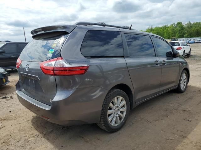 2017 Toyota Sienna LE