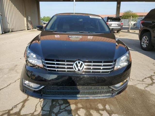 2014 Volkswagen Passat SEL