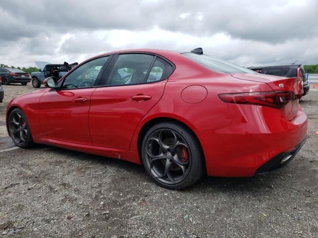 2017 Alfa Romeo Giulia TI