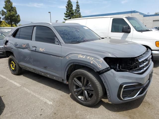 2022 Volkswagen Atlas Cross Sport SEL R-Line