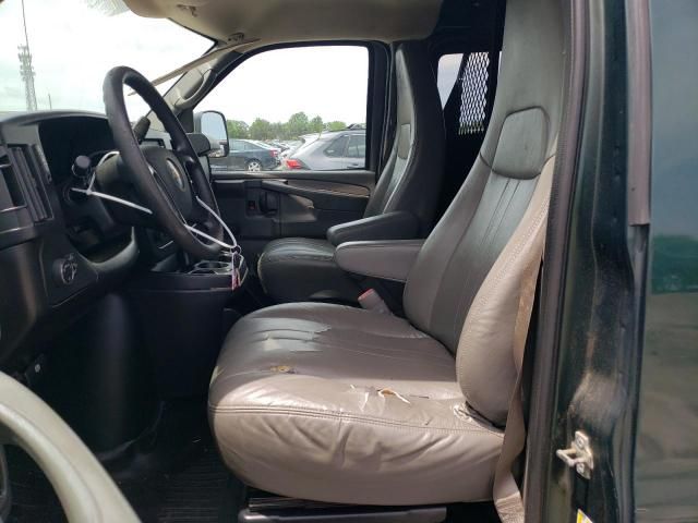 2011 Chevrolet Express G2500