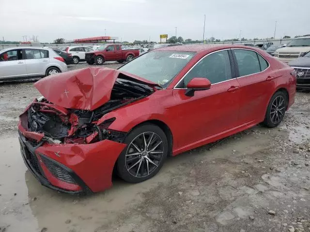 2021 Toyota Camry SE