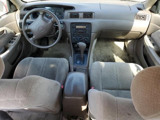 2000 Toyota Camry LE