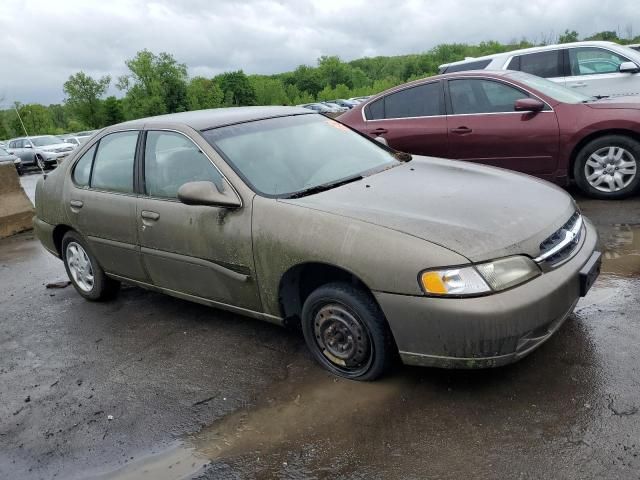 1998 Nissan Altima XE