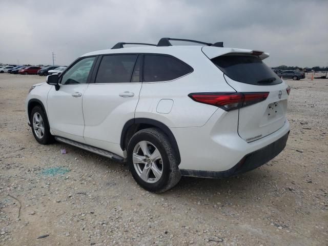 2022 Toyota Highlander L