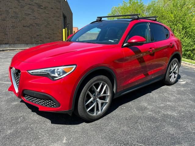 2018 Alfa Romeo Stelvio TI Sport