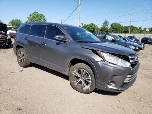 2018 Toyota Highlander LE