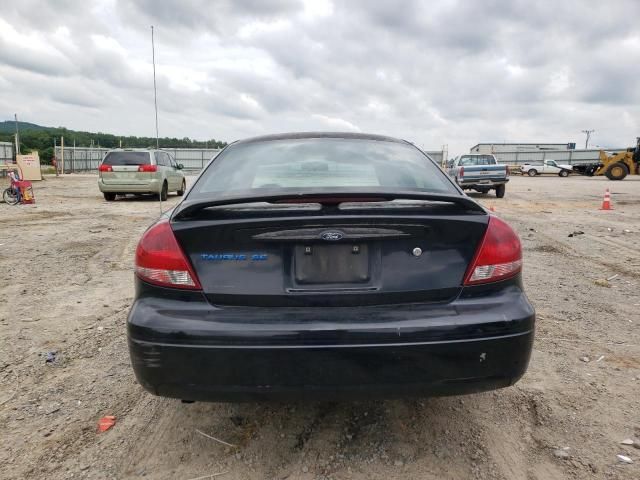 2004 Ford Taurus SE