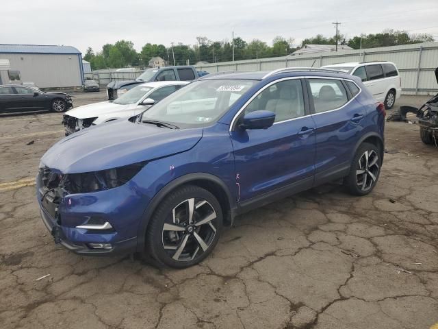 2022 Nissan Rogue Sport SL