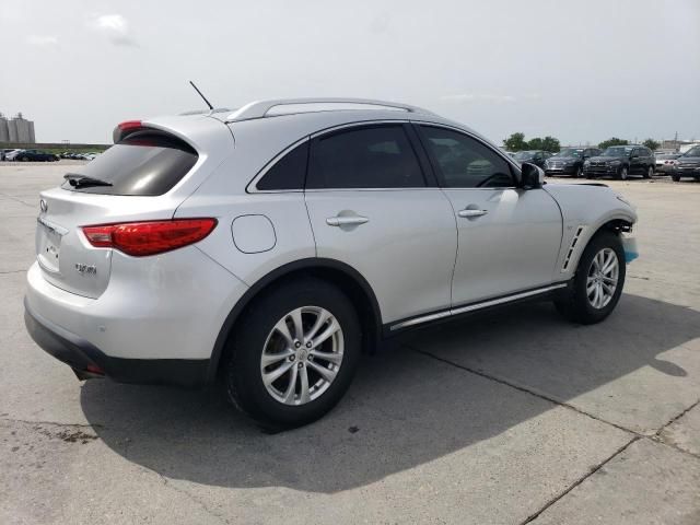 2015 Infiniti QX70