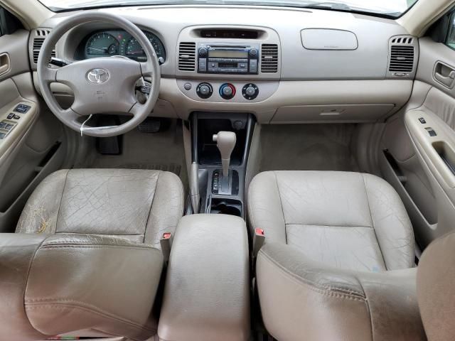 2002 Toyota Camry LE