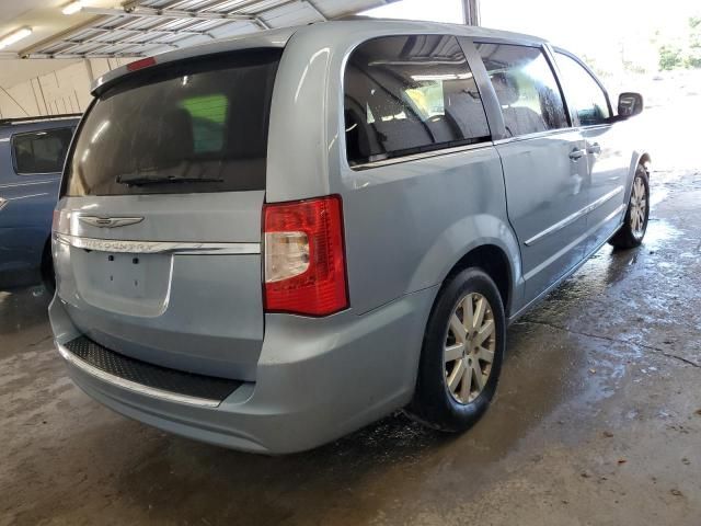 2013 Chrysler Town & Country Touring