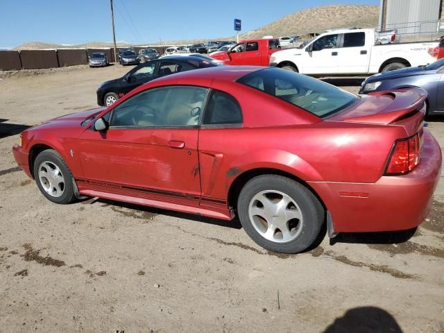 2000 Ford Mustang