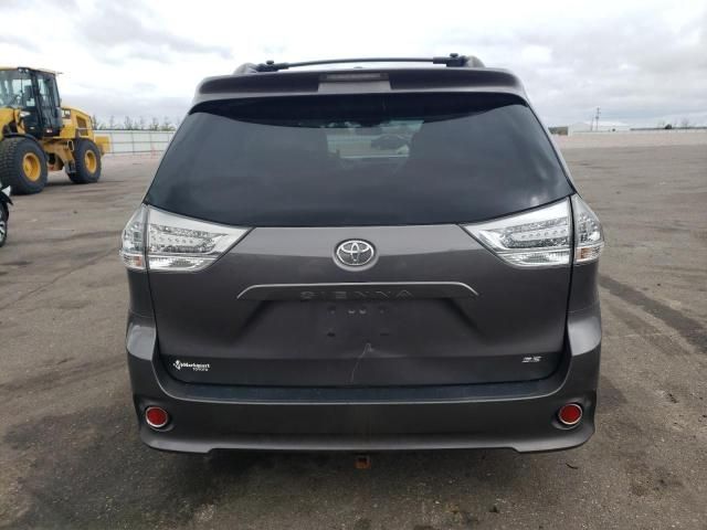 2012 Toyota Sienna Sport