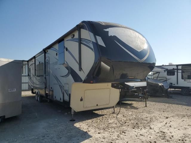 2014 Mome 5th Wheel