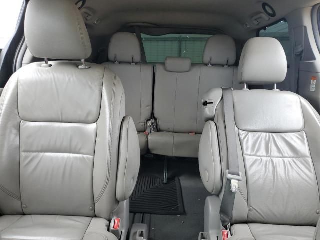 2015 Toyota Sienna XLE