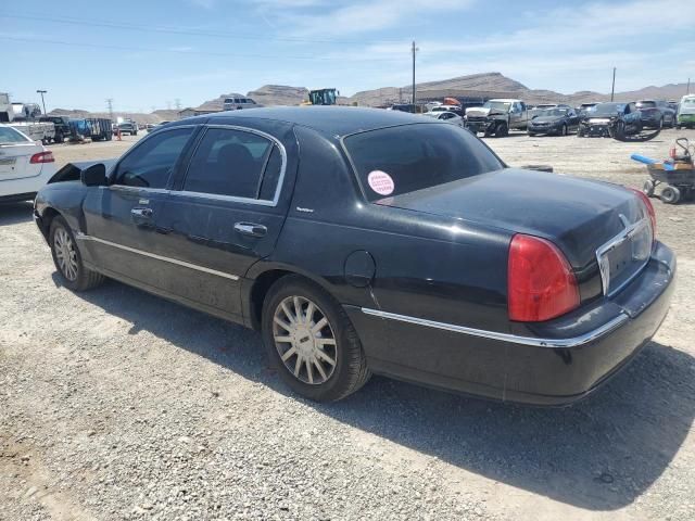 2007 Lincoln Town Car Signature