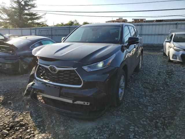 2021 Toyota Highlander L