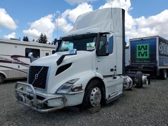 2019 Volvo VNR