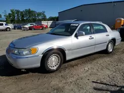 Salvage cars for sale from Copart Spartanburg, SC: 2000 Lincoln Town Car Executive