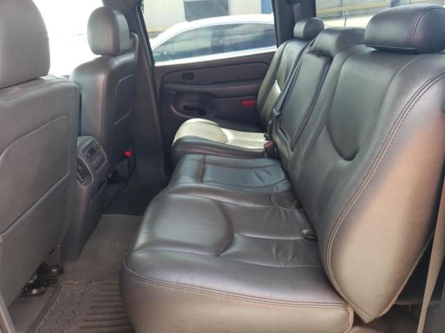 2004 GMC Sierra K2500 Heavy Duty