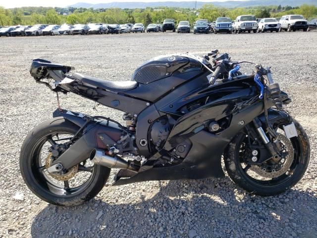 2011 Yamaha YZFR6