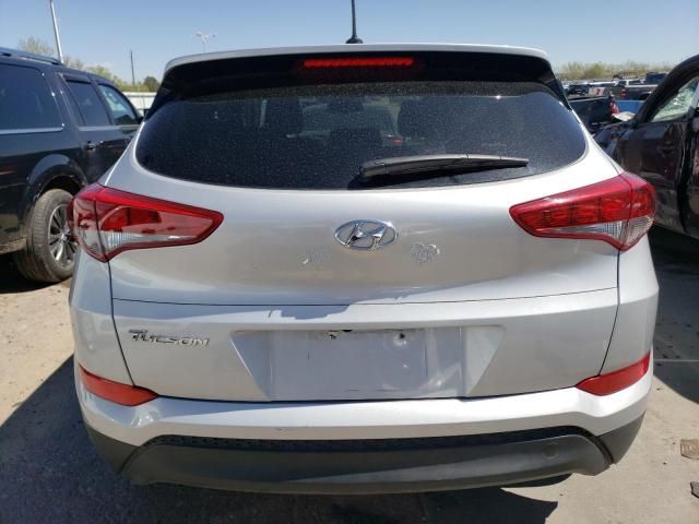 2016 Hyundai Tucson SE